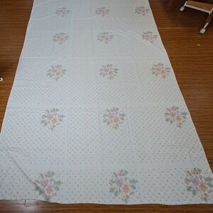 Vintage GPK‎ Floral Table cloth White Pink Peach Green Flowers Full Size #73